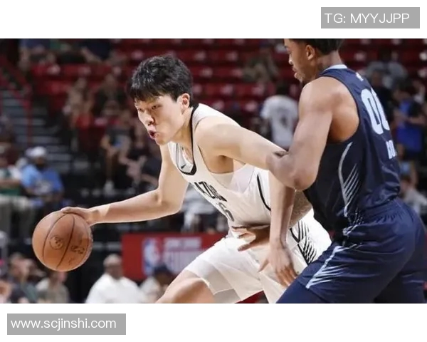 中国男篮新秀在NBA夏联大放异彩，媒体盛赞“未来之星”